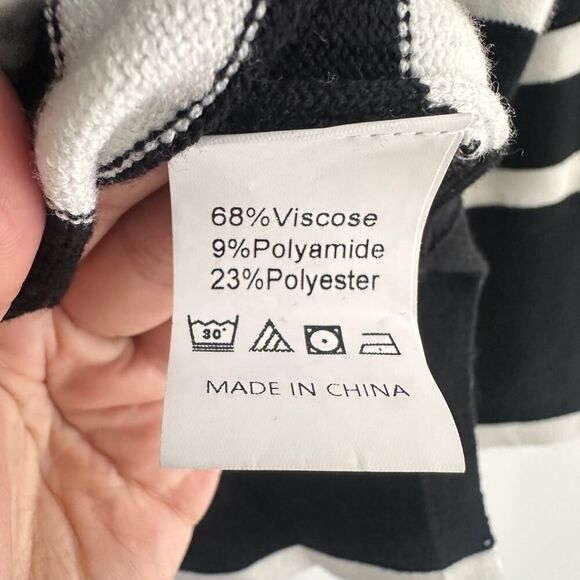 Black and white knit turtleneck elegant sweater minimalist L - Picture 7 of 7